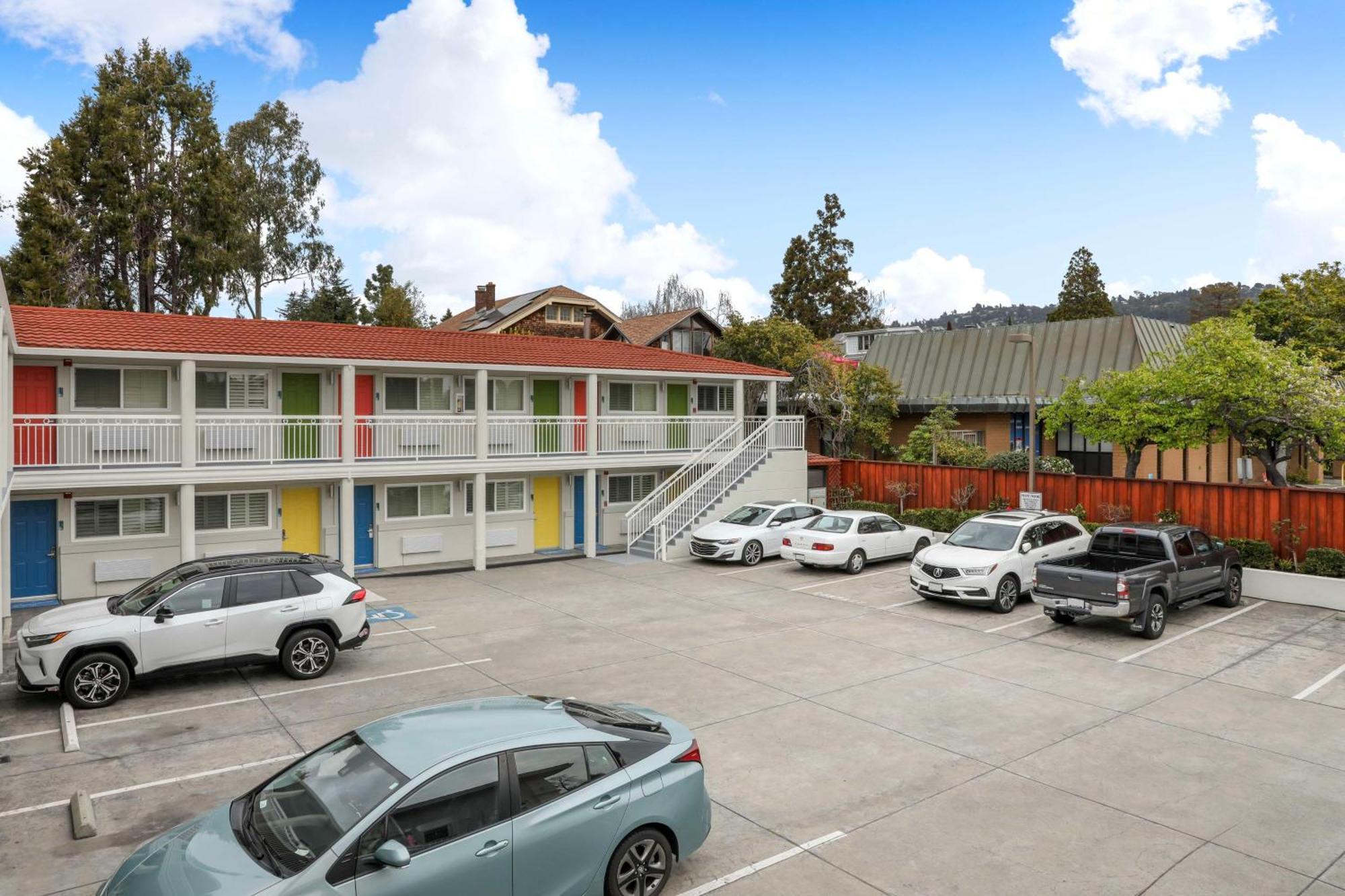 Signature Inn Μπέρκλεϊ Εξωτερικό φωτογραφία