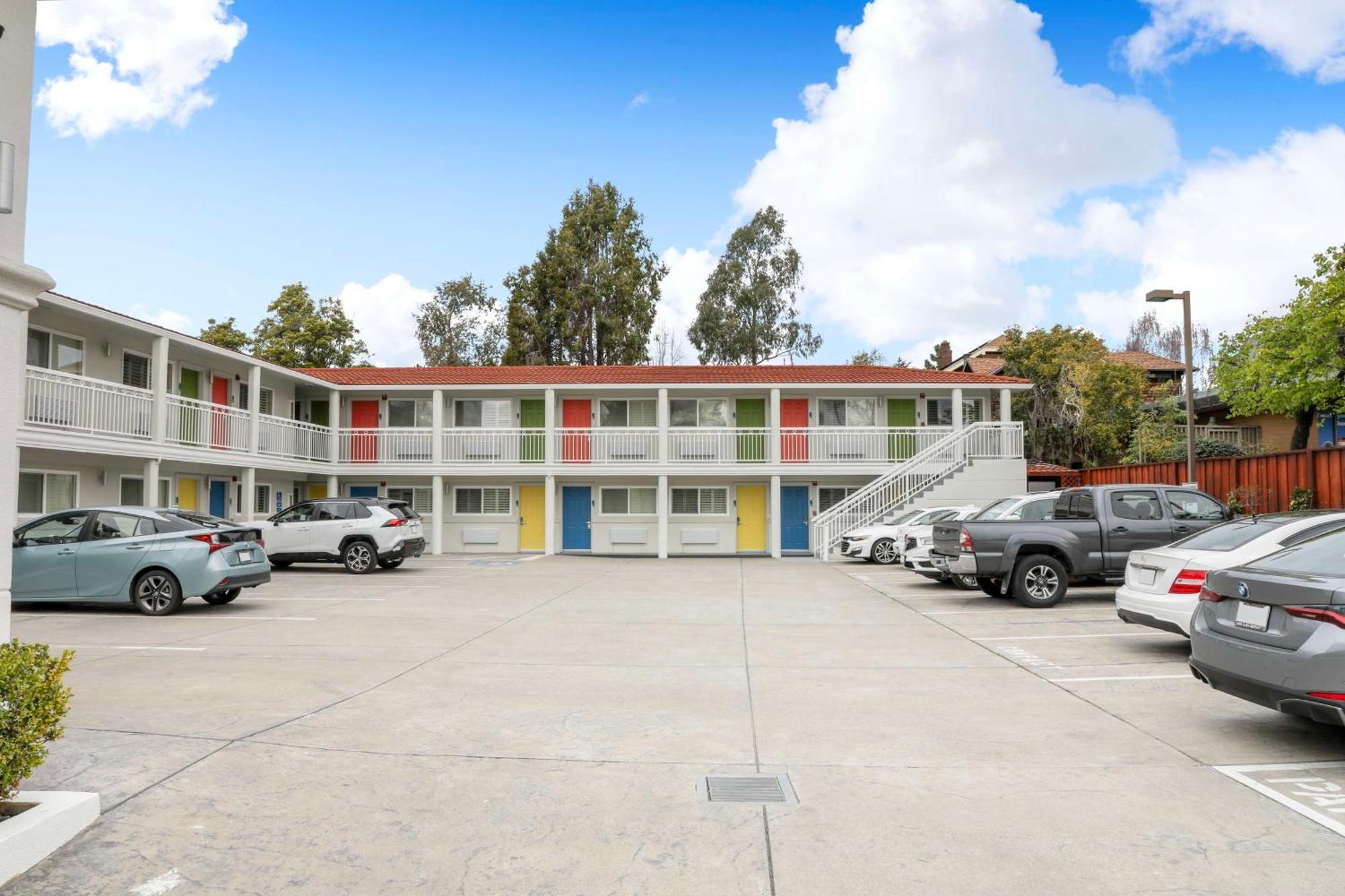 Signature Inn Μπέρκλεϊ Εξωτερικό φωτογραφία